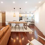 Διαμέρισμα Premium & Pool *