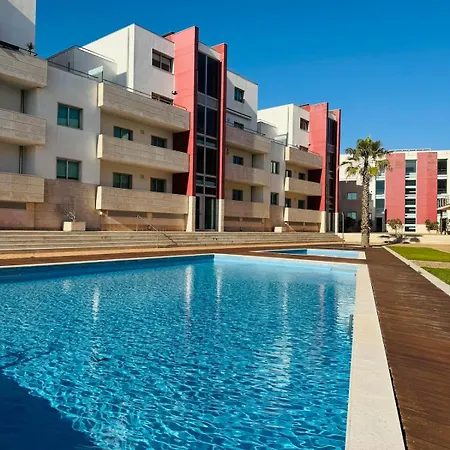 Aveiro House, 3 E Piscina Apartment