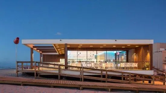 Premium & Pool Apartment