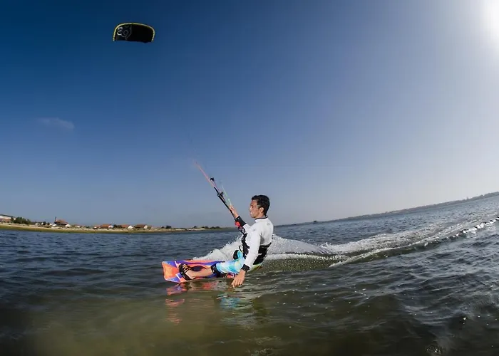 Premium & Pool Apartment