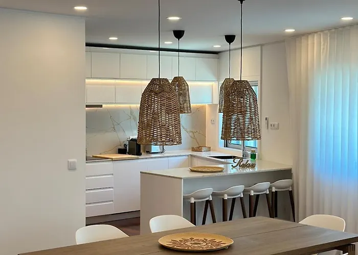 Premium & Pool Apartment *